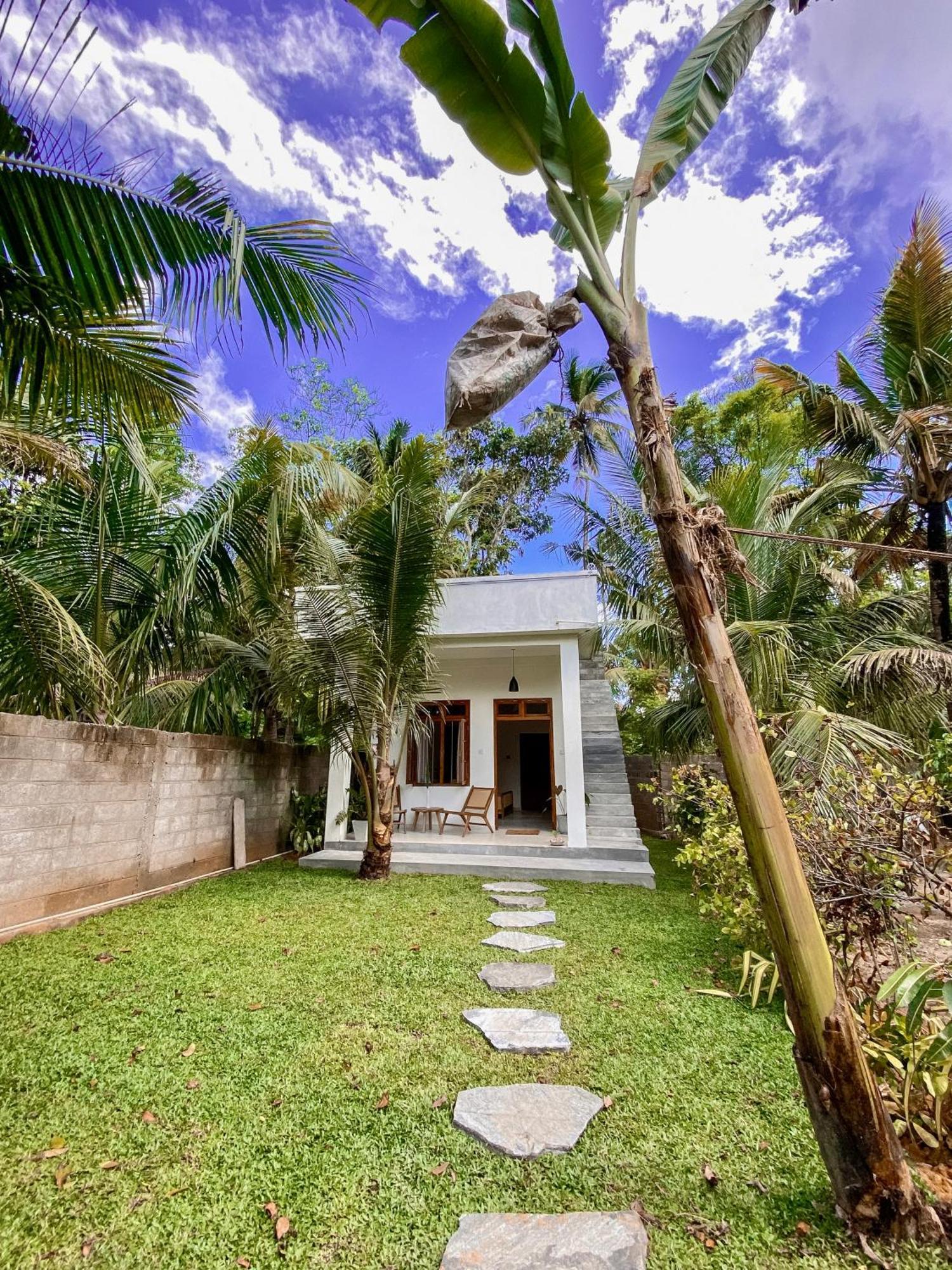The Palm Private Cottages Midigama East Ngoại thất bức ảnh
