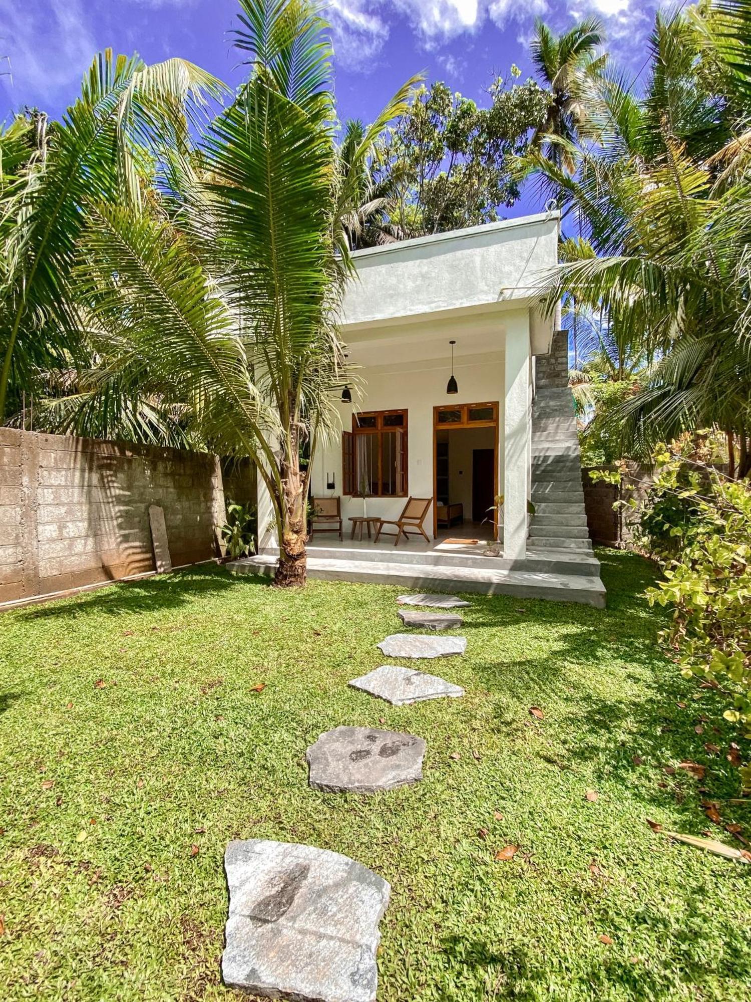 The Palm Private Cottages Midigama East Ngoại thất bức ảnh