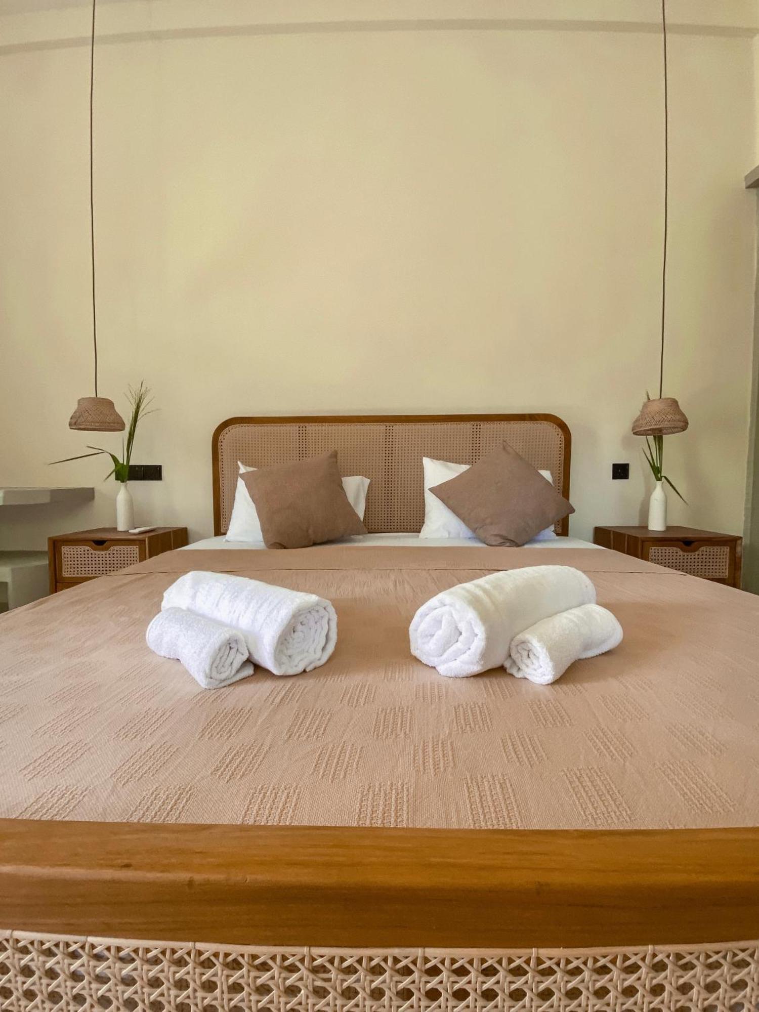 The Palm Private Cottages Midigama East Ngoại thất bức ảnh